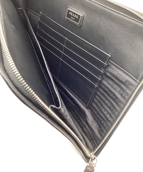 PRADA（プラダ）PRADA (プラダ) クラッチバッグ ブラックの古着・服飾アイテム