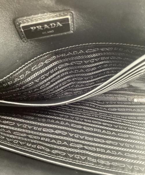 PRADA（プラダ）PRADA (プラダ) クラッチバッグ ブラックの古着・服飾アイテム