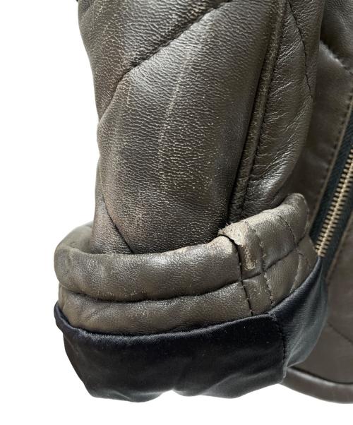 NO ID.（ノーアイディー）NO ID. (ノーアイディー) 21AW レザーキルティングPRIMALOFTフーデッドBLZ ブラウン サイズ:Sの古着・服飾アイテム