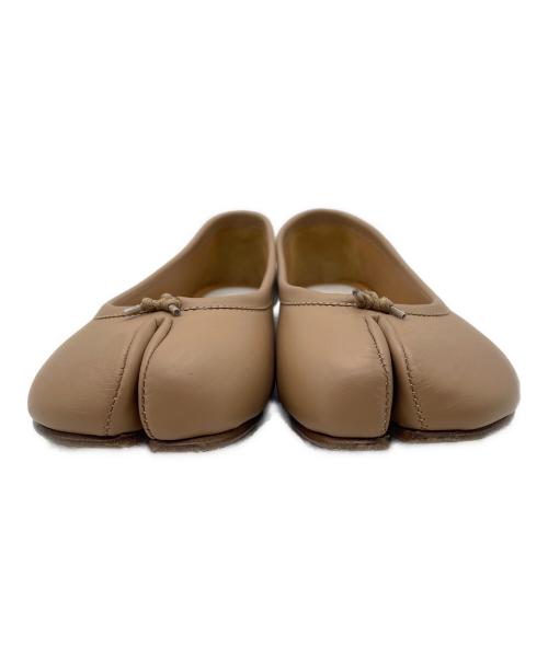 Maison Margiela（メゾンマルジェラ）Maison Margiela (メゾンマルジェラ) Tabi バレリーナフラット ベージュ サイズ:23の古着・服飾アイテム