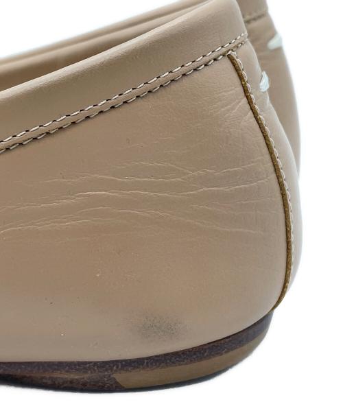 Maison Margiela（メゾンマルジェラ）Maison Margiela (メゾンマルジェラ) Tabi バレリーナフラット ベージュ サイズ:23の古着・服飾アイテム