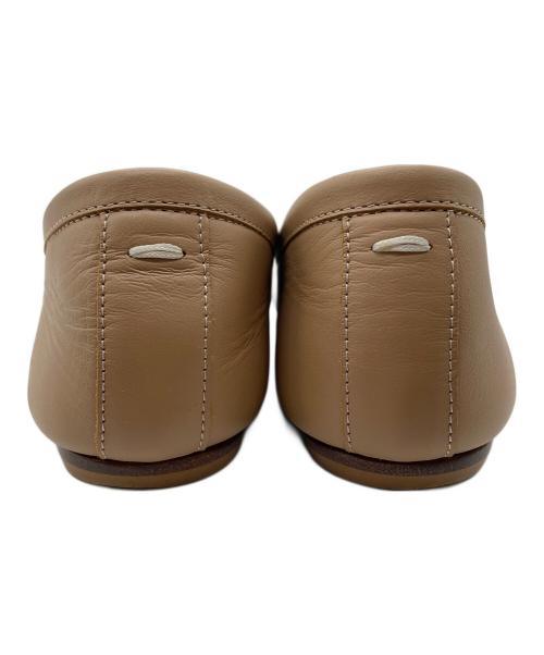 Maison Margiela（メゾンマルジェラ）Maison Margiela (メゾンマルジェラ) Tabi バレリーナフラット ベージュ サイズ:23の古着・服飾アイテム