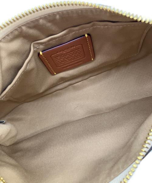 COACH（コーチ）COACH (コーチ) テリ 2WAYショルダーバッグ ホワイトの古着・服飾アイテム