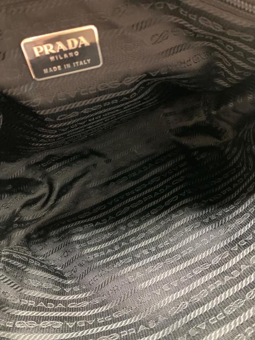 PRADA（プラダ）PRADA (プラダ) ナイロントートバッグ ブラックの古着・服飾アイテム