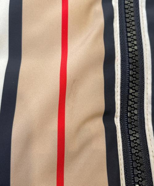 BURBERRY（バーバリー）BURBERRY (バーバリー) ダウンジャケット ベージュ サイズ:116㎝の古着・服飾アイテム