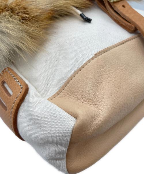 SEIL MARSCHALL（セイルマーシャル）SEIL MARSCHALL (セイルマーシャル) フォックスファーショルダーバッグ ベージュ×ホワイトの古着・服飾アイテム