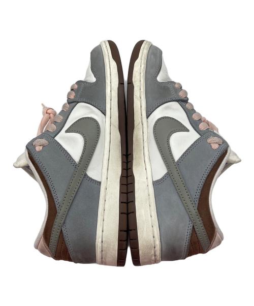 NIKE（ナイキ）NIKE (ナイキ) 堀米雄斗×Nike SB Dunk Low Pro QS グレー×ピンク サイズ:26.5の古着・服飾アイテム