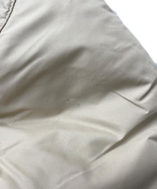 Patagonia（パタゴニア）Patagonia (パタゴニア) リバーシブルボアジャケット ベージュ サイズ:XXLの古着・服飾アイテム