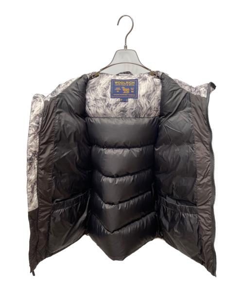 WOOLRICH（ウールリッチ）WOOLRICH (ウールリッチ) シエラシープスキンジャケット グレー×ブラック サイズ:Mの古着・服飾アイテム