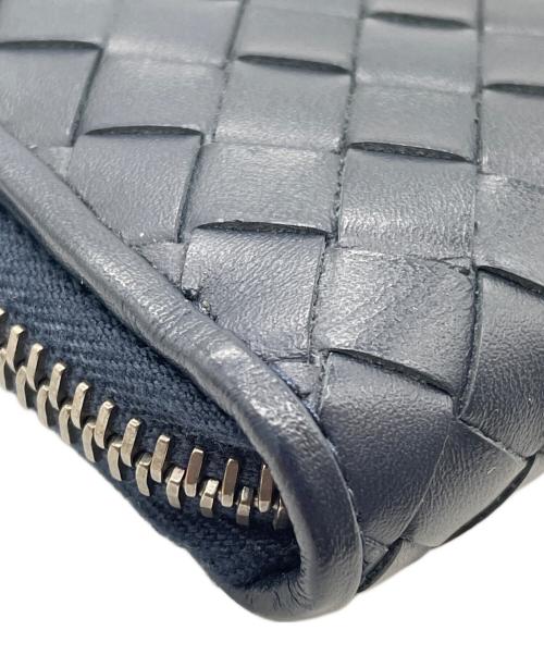 BOTTEGA VENETA（ボッテガベネタ）BOTTEGA VENETA (ボッテガベネタ) 2つ折り財布 ネイビーの古着・服飾アイテム