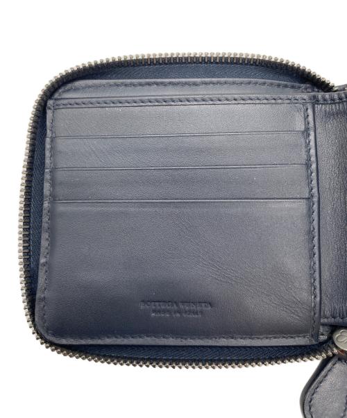 BOTTEGA VENETA（ボッテガベネタ）BOTTEGA VENETA (ボッテガベネタ) 2つ折り財布 ネイビーの古着・服飾アイテム