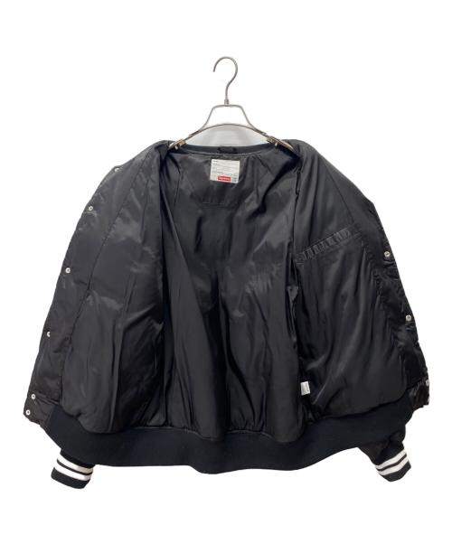 SUPREME（シュプリーム）SUPREME (シュプリーム) SCRIPT VARSITY PUFFY JACKET ブラック サイズ:Mの古着・服飾アイテム