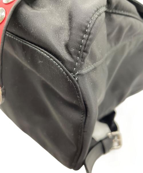 PRADA（プラダ）PRADA (プラダ) NEW VELA ブラック×レッドの古着・服飾アイテム
