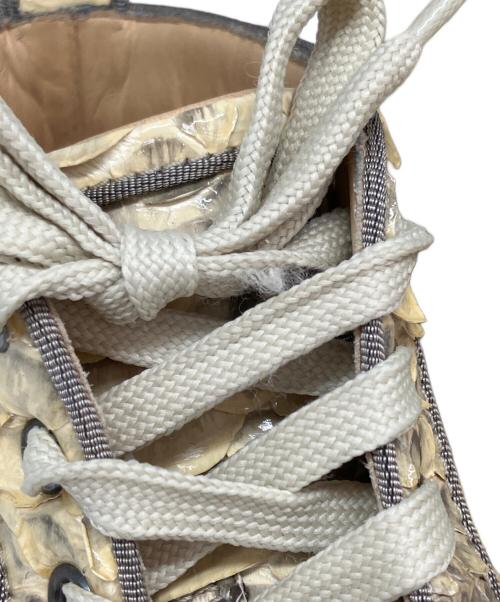 Christian Louboutin（クリスチャン・ルブタン）Christian Louboutin (クリスチャン・ルブタン) ハイカットスニーカー アイボリー サイズ:25.5の古着・服飾アイテム