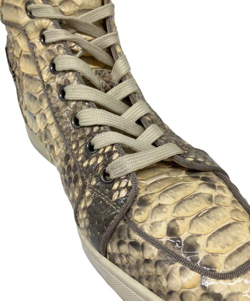 Christian Louboutin（クリスチャン・ルブタン）Christian Louboutin (クリスチャン・ルブタン) ハイカットスニーカー アイボリー サイズ:25.5の古着・服飾アイテム