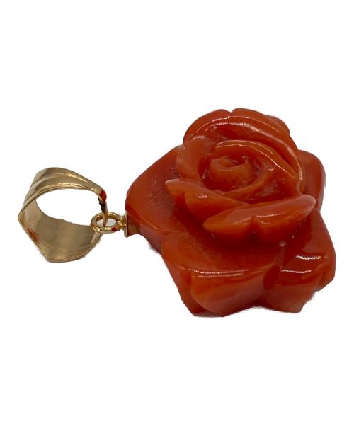 その他ブランド（ソノタブランド）その他ブランド (ソノタブランド) 薔薇カーヴィング ペンダントトップの古着・服飾アイテム