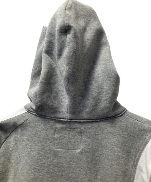 sacai（サカイ）sacai (サカイ) NIKE (ナイキ) SACAI DOUBLE ZIP HOODIE グレー×ホワイト サイズ:XLの古着・服飾アイテム