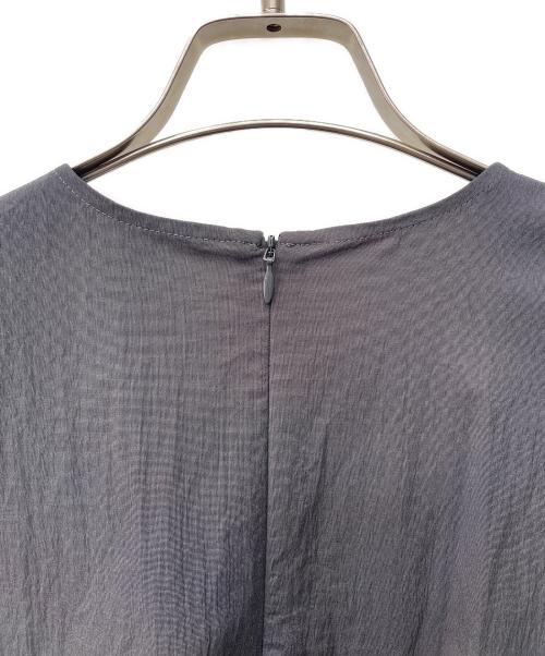 YORI（ヨリ）yori (ヨリ) シャーベットドルマンブラウス グレー サイズ:36の古着・服飾アイテム
