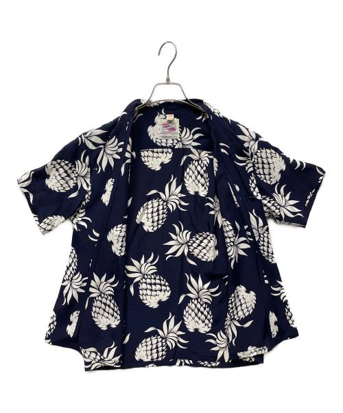 KAHANAMOKU（カハナモク）KAHANAMOKU (カハナモク) 東洋エンタープライズ (トウヨウエンタープライズ) DUKE KAHANAMOKU SPECIAL EDITION “DUKE'S PINEAPPLE” ネイビー サイズ:Sの古着・服飾アイテム