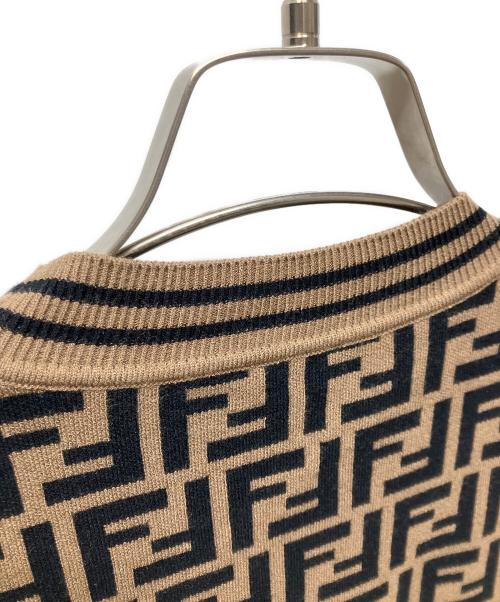 FENDI KIDS（フェンディ キッズ）FENDI KIDS (フェンディ キッズ) FFロゴ 薄手ニット ベージュ×ブラック サイズ:12+の古着・服飾アイテム