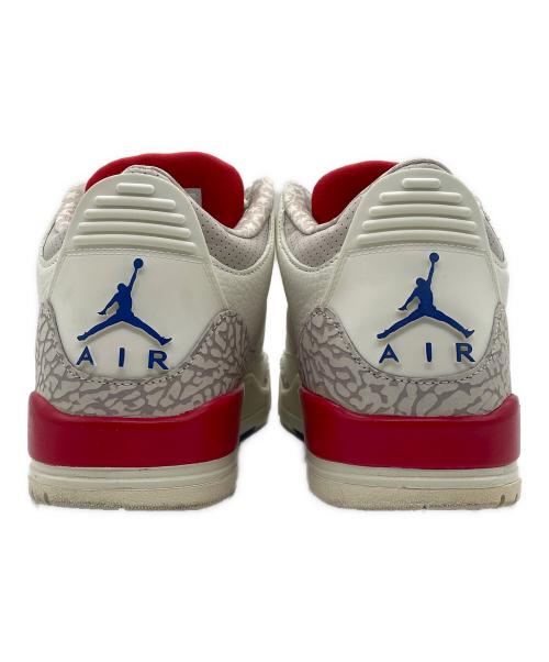 NIKE（ナイキ）NIKE (ナイキ) スニーカー　Air Jordan 3 Retro 