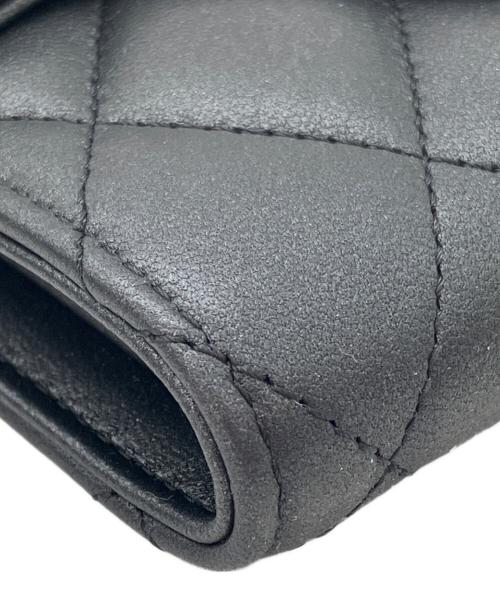 CHANEL（シャネル）CHANEL (シャネル) SO BLACK コンパクトウォレット ブラックの古着・服飾アイテム