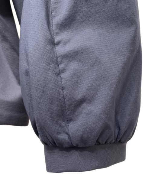 ARC'TERYX（アークテリクス）ARC'TERYX (アークテリクス) ATOM HOODY M ネイビー サイズ:Mの古着・服飾アイテム
