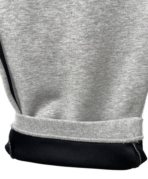 NEIGHBORHOOD（ネイバーフッド）NEIGHBORHOOD (ネイバーフッド) adidas (アディダス) Riders Track Shorts グレー サイズ:Sの古着・服飾アイテム