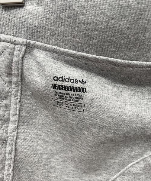 NEIGHBORHOOD（ネイバーフッド）NEIGHBORHOOD (ネイバーフッド) adidas (アディダス) Riders Track Shorts グレー サイズ:Sの古着・服飾アイテム