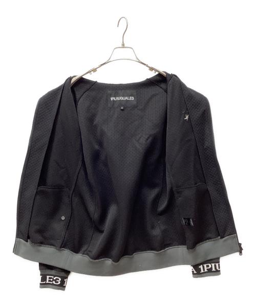 1piu1uguale3 SPORT（ウノ ピゥ ウノ ウグァーレ トレ）1piu1uguale3 SPORT (ウノ ピゥ ウノ ウグァーレ トレ) ジップパーカー ブラック サイズ:4（Mサイズ相当）の古着・服飾アイテム