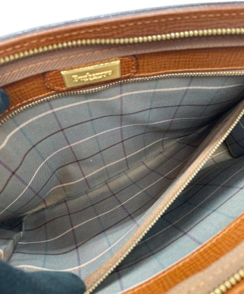 Burberry's（バーバリー）Burberry's (バーバリー) セカンドバッグ ブラウンの古着・服飾アイテム