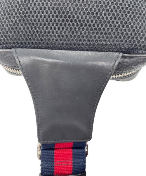 GUCCI（グッチ）GUCCI (グッチ) GGスプリーム ショルダーバッグ ブラックの古着・服飾アイテム