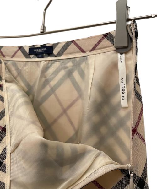BURBERRY LONDON（バーバリーロンドン）BURBERRY LONDON (バーバリーロンドン) スカート ベージュ サイズ:L(38）の古着・服飾アイテム