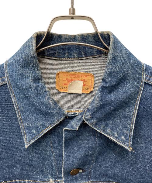 LEVI'S（リーバイス）LEVI'S (リーバイス) デニムジャケット インディゴ サイズ:42の古着・服飾アイテム