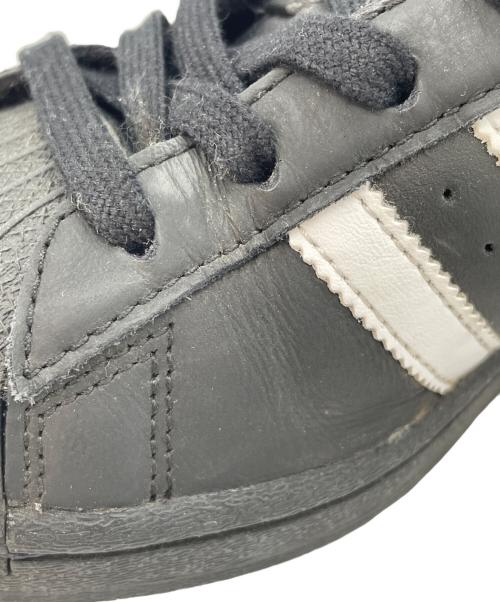 adidas（アディダス）adidas (アディダス) SUPERSTAR ブラック サイズ:23の古着・服飾アイテム