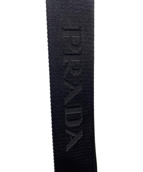 PRADA（プラダ）PRADA (プラダ) ナイロンショルダーバッグ ブラックの古着・服飾アイテム