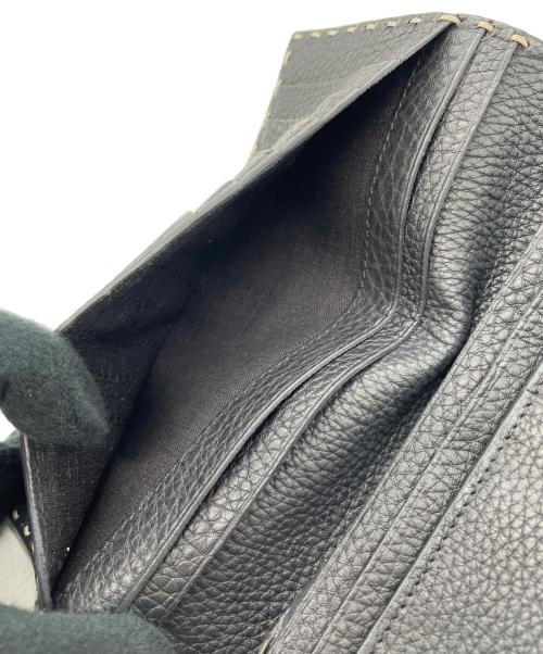 FENDI（フェンディ）FENDI (フェンディ) 2つ折り長財布 シルバーの古着・服飾アイテム