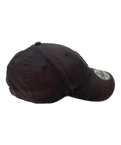 New Era（ニューエラ）New Era (ニューエラ) Saint Laurent Paris (サンローランパリ) キャップ ブラックの古着・服飾アイテム