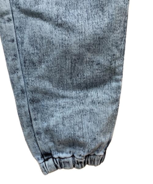 DIESEL（ディーゼル）DIESEL (ディーゼル) ジョグジーンズオーバルDロゴ オーバーダイ加工 インディゴ サイズ:Sの古着・服飾アイテム