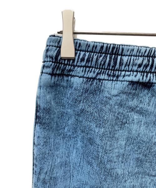DIESEL（ディーゼル）DIESEL (ディーゼル) ジョグジーンズオーバルDロゴ オーバーダイ加工 インディゴ サイズ:Sの古着・服飾アイテム