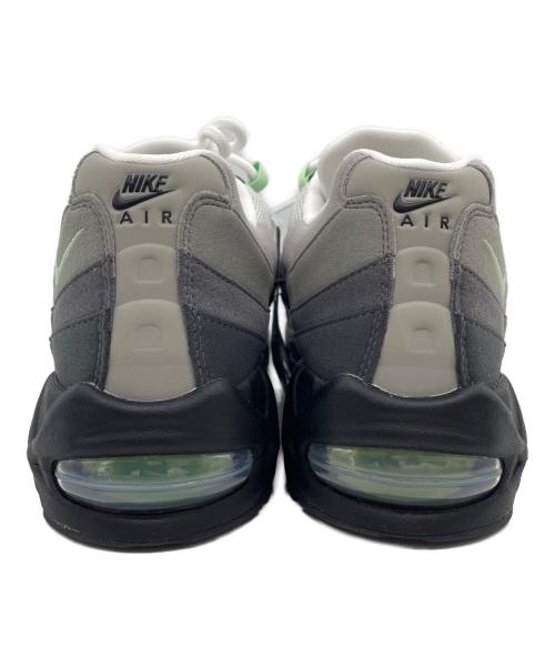 NIKE（ナイキ）NIKE (ナイキ) スニーカー グレー×グリーン サイズ:29の古着・服飾アイテム