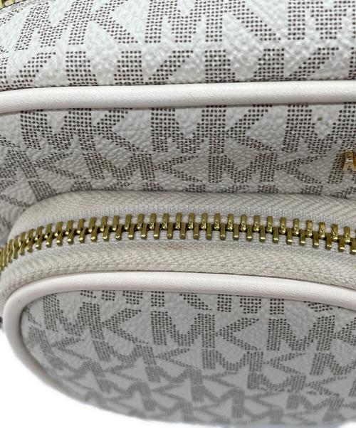 MICHAEL KORS（マイケルコース）MICHAEL KORS (マイケルコース) クロスボディ ウィズ アタッチ ミディアム ベージュの古着・服飾アイテム