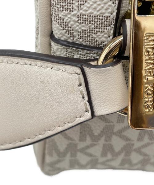 MICHAEL KORS（マイケルコース）MICHAEL KORS (マイケルコース) クロスボディ ウィズ アタッチ ミディアム ベージュの古着・服飾アイテム