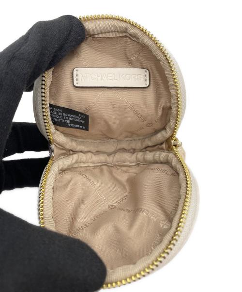 MICHAEL KORS（マイケルコース）MICHAEL KORS (マイケルコース) クロスボディ ウィズ アタッチ ミディアム ベージュの古着・服飾アイテム
