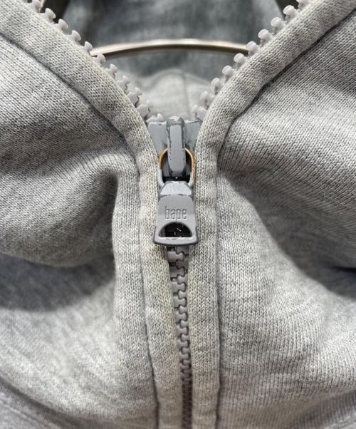 A BATHING APE（アベイシングエイプ）A BATHING APE (アベイシングエイプ) head logo ジップパーカー グレー サイズ:Mの古着・服飾アイテム