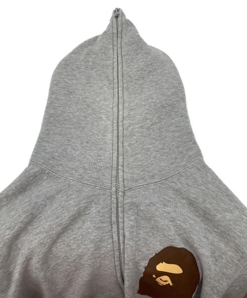 A BATHING APE（アベイシングエイプ）A BATHING APE (アベイシングエイプ) head logo ジップパーカー グレー サイズ:Mの古着・服飾アイテム