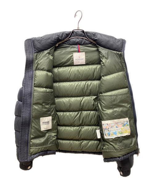 MONCLER（モンクレール）MONCLER (モンクレール) BRAMANT ネイビー×グリーン サイズ:SIZE 2の古着・服飾アイテム