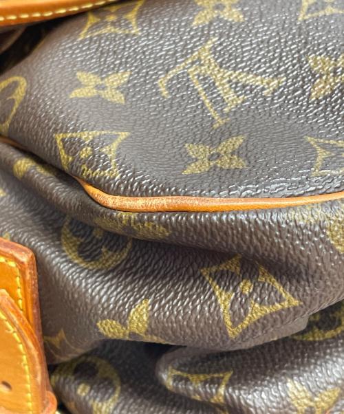 LOUIS VUITTON（ルイ ヴィトン）LOUIS VUITTON (ルイ ヴィトン) ショルダーバッグ ブラウンの古着・服飾アイテム
