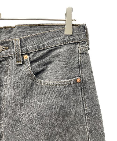 LEVI'S（リーバイス）LEVI'S (リーバイス) デニムパンツ グレー サイズ:31の古着・服飾アイテム