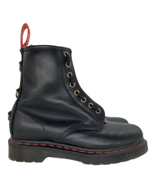 Dr.Martens（ドクターマーチン）Dr.Martens (ドクターマーチン) ショートブーツ YEAR OF THE RABBIT ブラック×レッド サイズ:23.5の古着・服飾アイテム